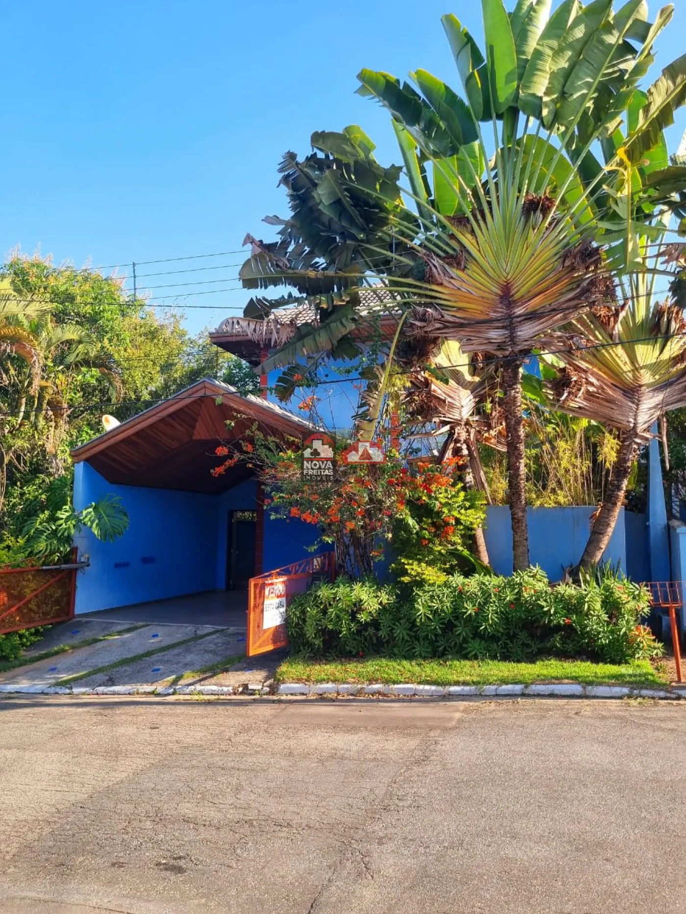 Casa / Sobrado Condomínio em São José dos Campos 