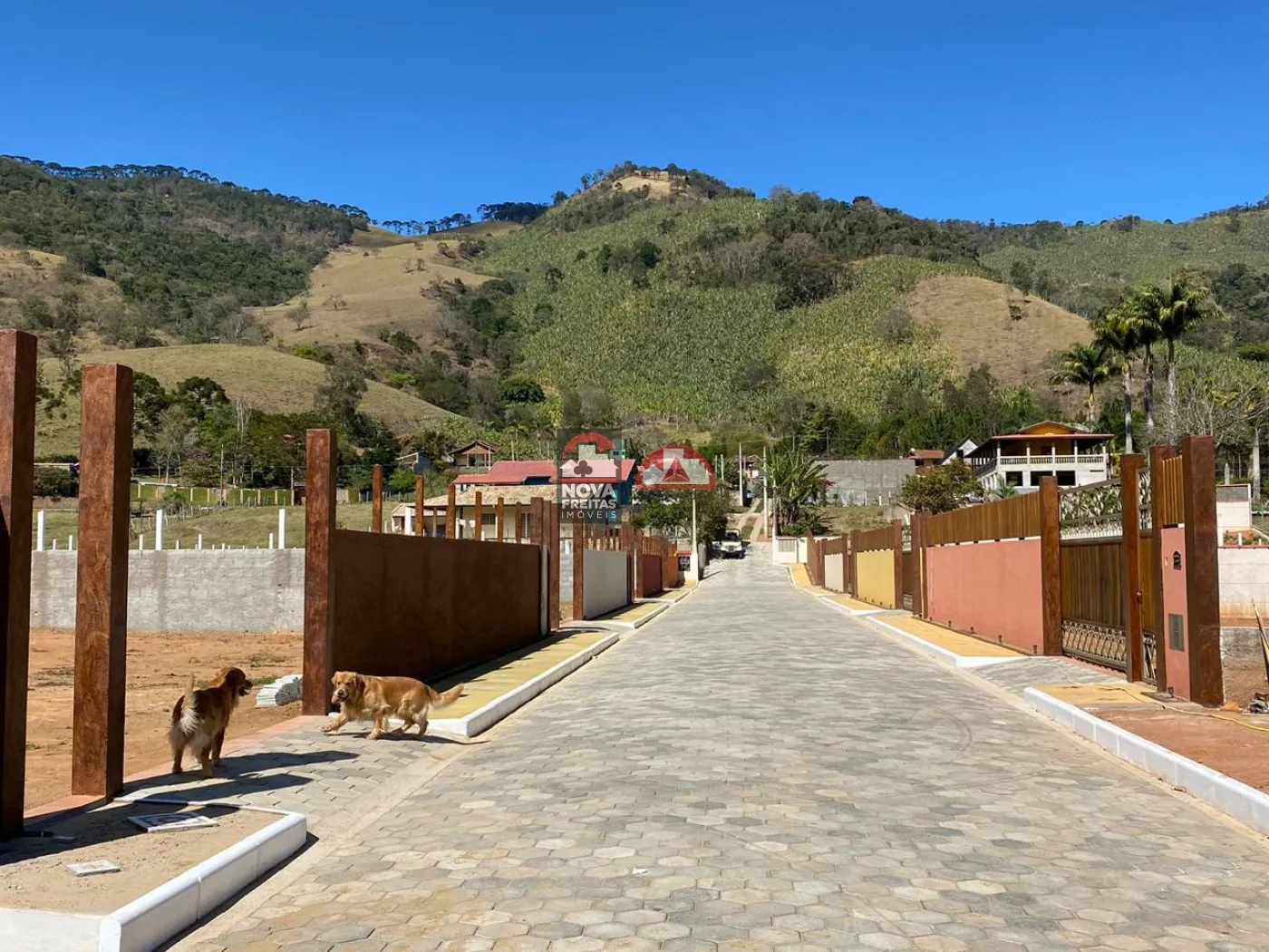 Terreno / Padrão em São Bento do Sapucaí 