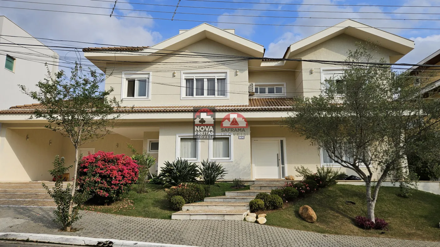 Casa / Sobrado Condomínio em São José dos Campos 