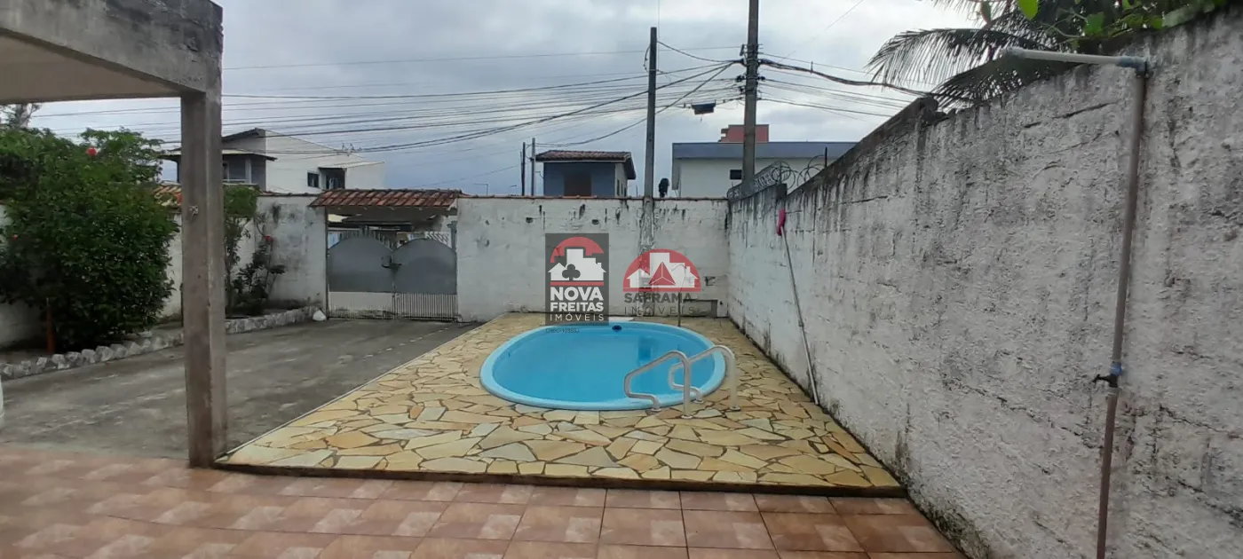 Casa / Padrão em Caraguatatuba Alugar por R$2.500,00