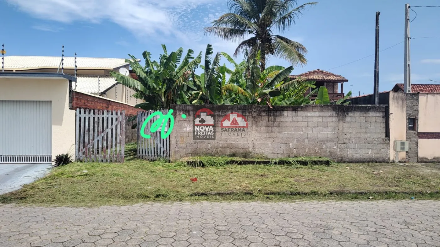 Terreno / Padrão em Caraguatatuba 