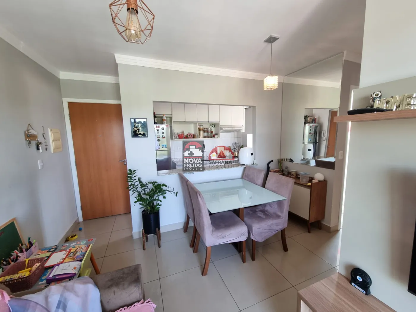 Apartamento / Padrão em São José dos Campos 