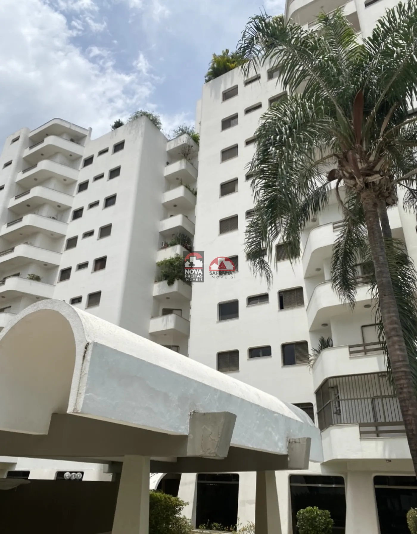 Apartamento / Duplex em São José dos Campos 