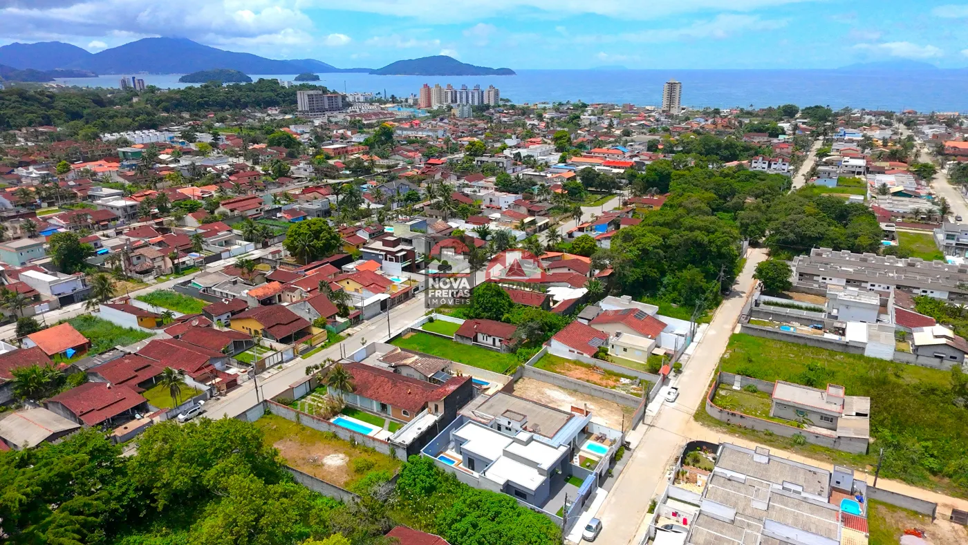 Casa / Padrão em Caraguatatuba 