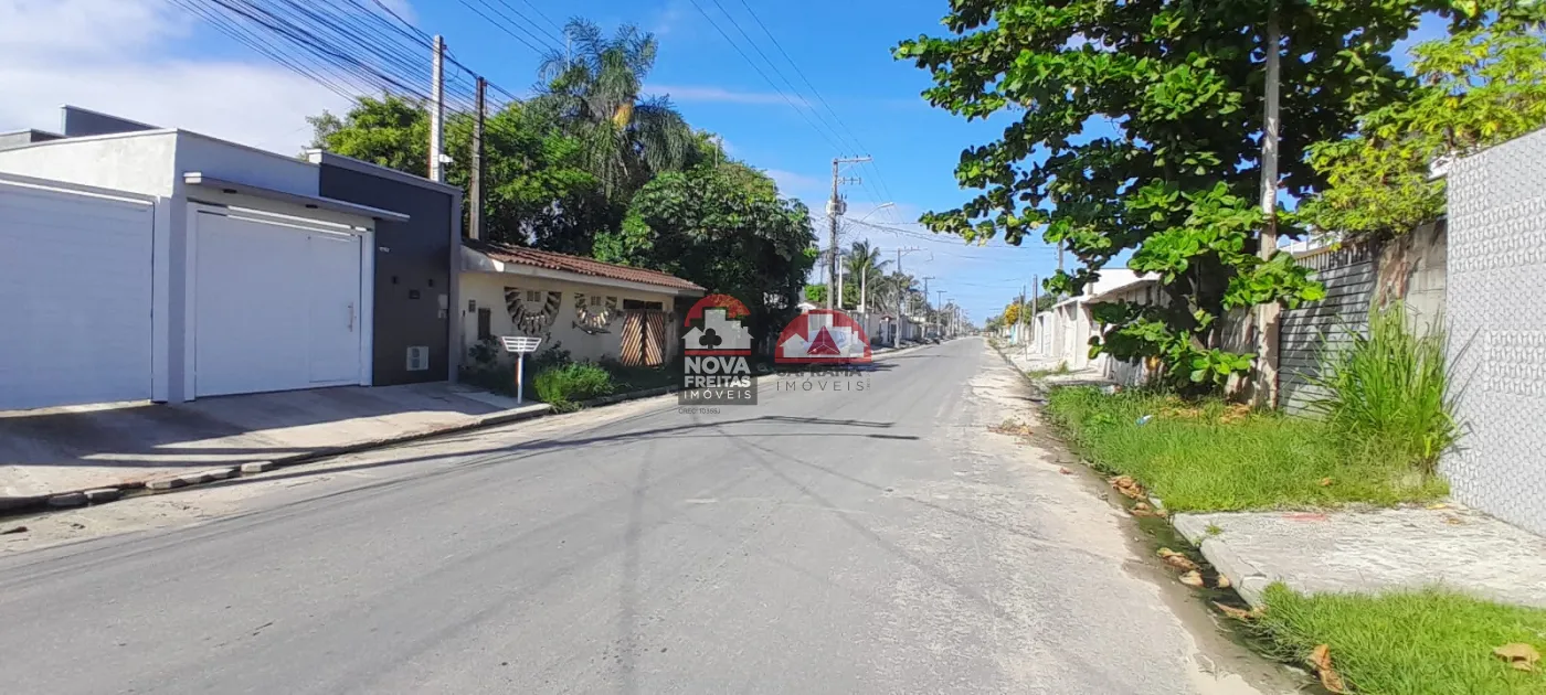 Casa / Padrão em Caraguatatuba Alugar por R$2.200,00