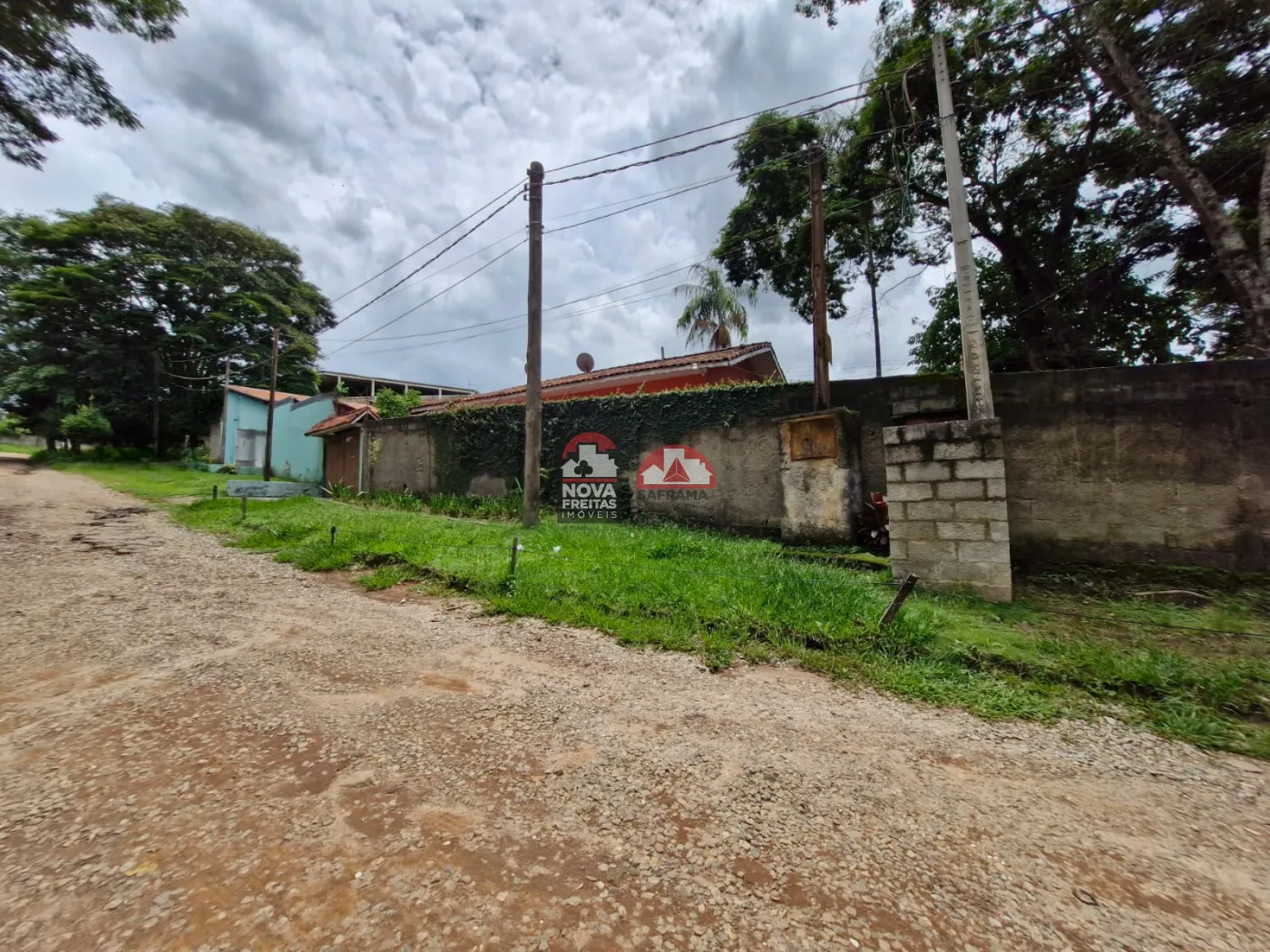 Casa / Padrão em São José dos Campos 