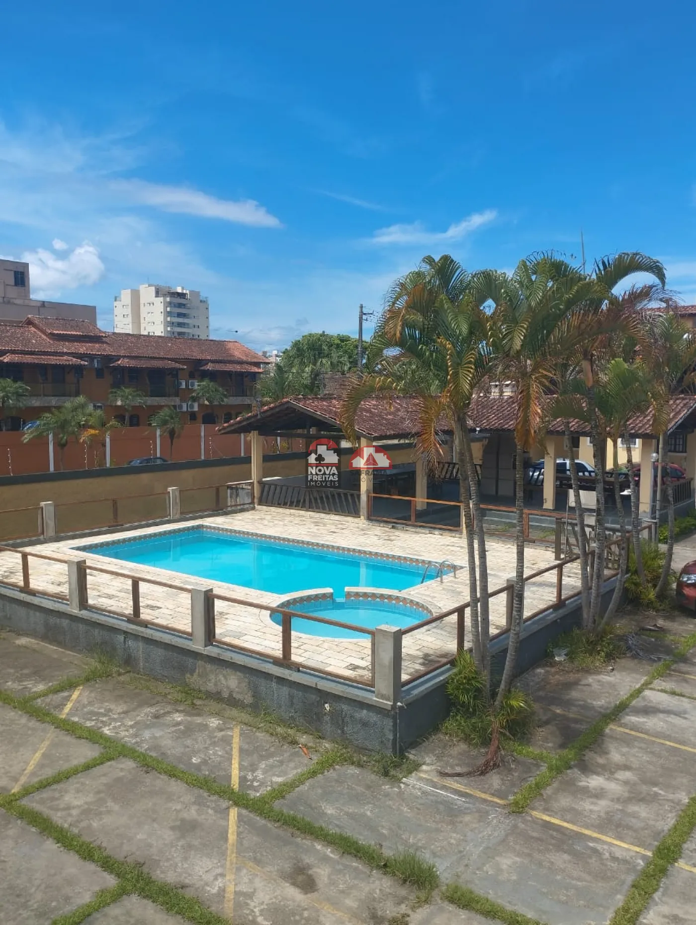 Casa / Sobrado Condomínio em Caraguatatuba 