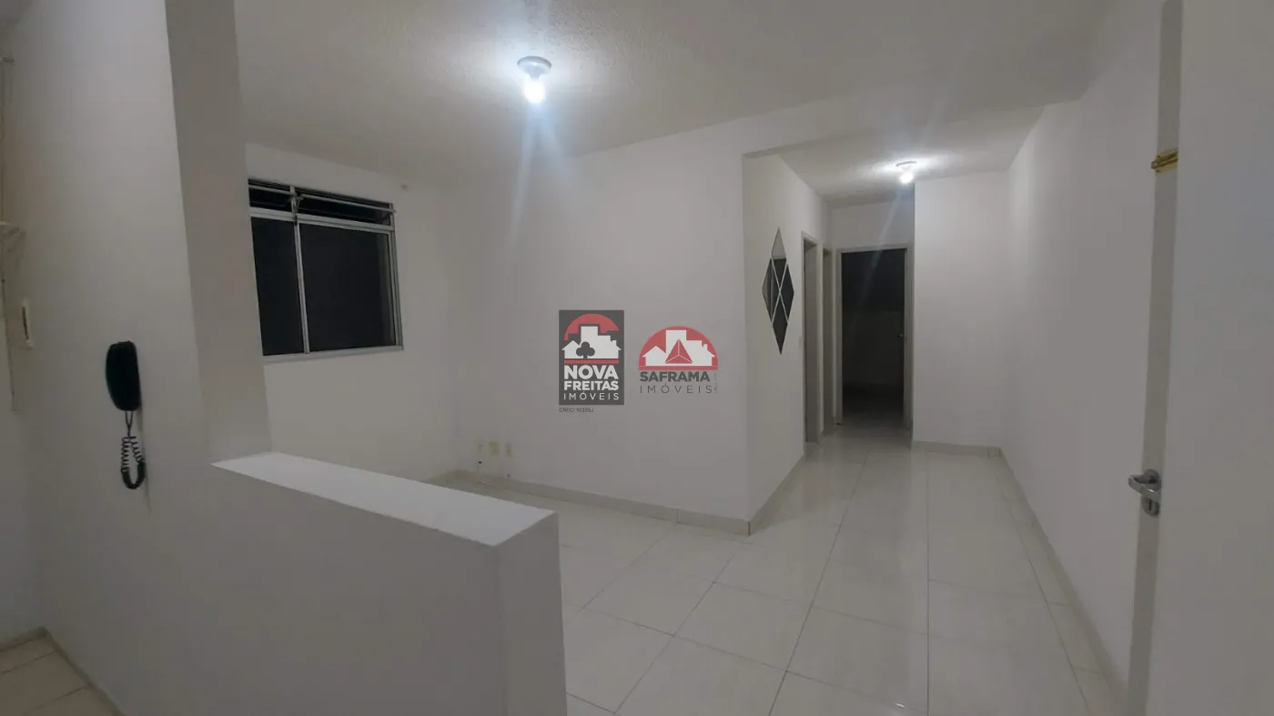 Apartamento / Padrão em Pindamonhangaba 