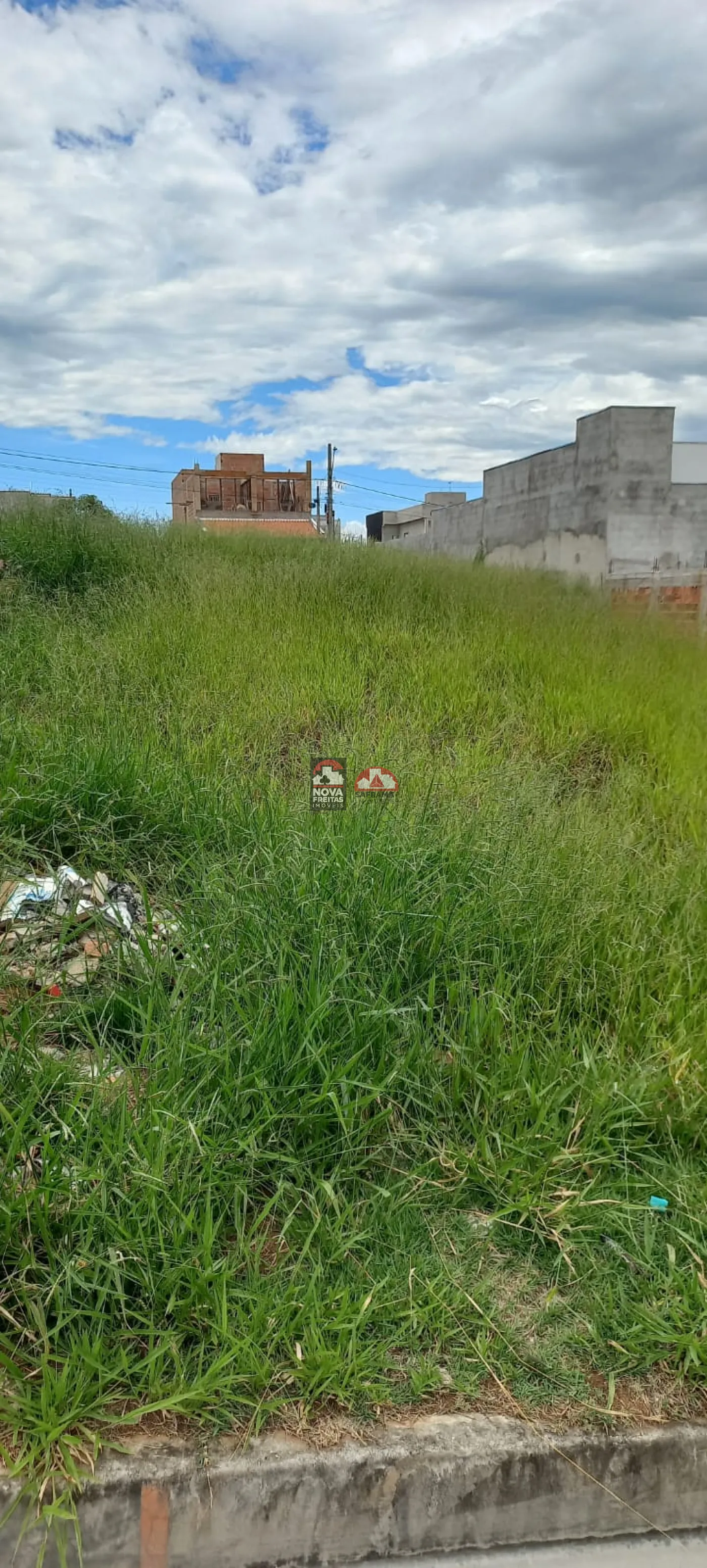 Terreno / Padrão em São José dos Campos 