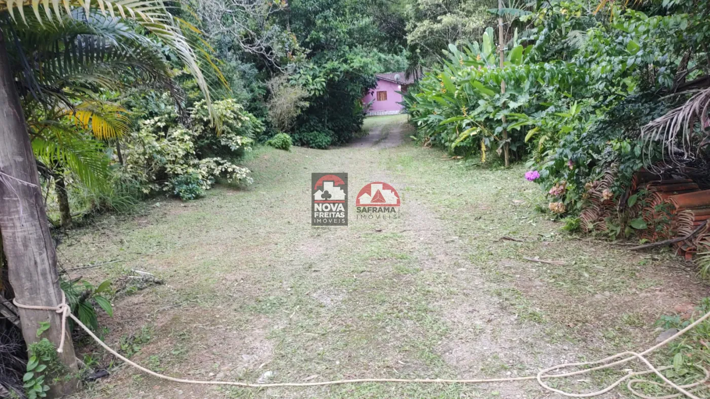 Terreno / Área em Caraguatatuba 