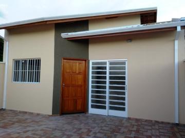 Alugar Casa / Padrão em Pindamonhangaba. apenas R$ 370.000,00