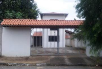 Alugar Casa / Sobrado Padrão em Pindamonhangaba. apenas R$ 280.000,00