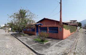 Alugar Casa / Padrão em Caraguatatuba. apenas R$ 800.000,00