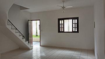 Alugar Casa / Sobrado Condomínio em Caraguatatuba. apenas R$ 1.500,00