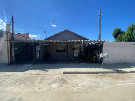 Alugar Casa / Padrão em São José dos Campos. apenas R$ 360.000,00