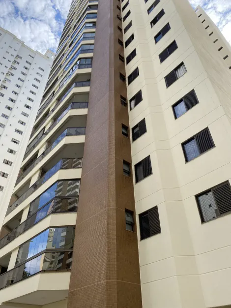 Alugar Apartamento / Padrão em São José dos Campos. apenas R$ 1.484.000,00